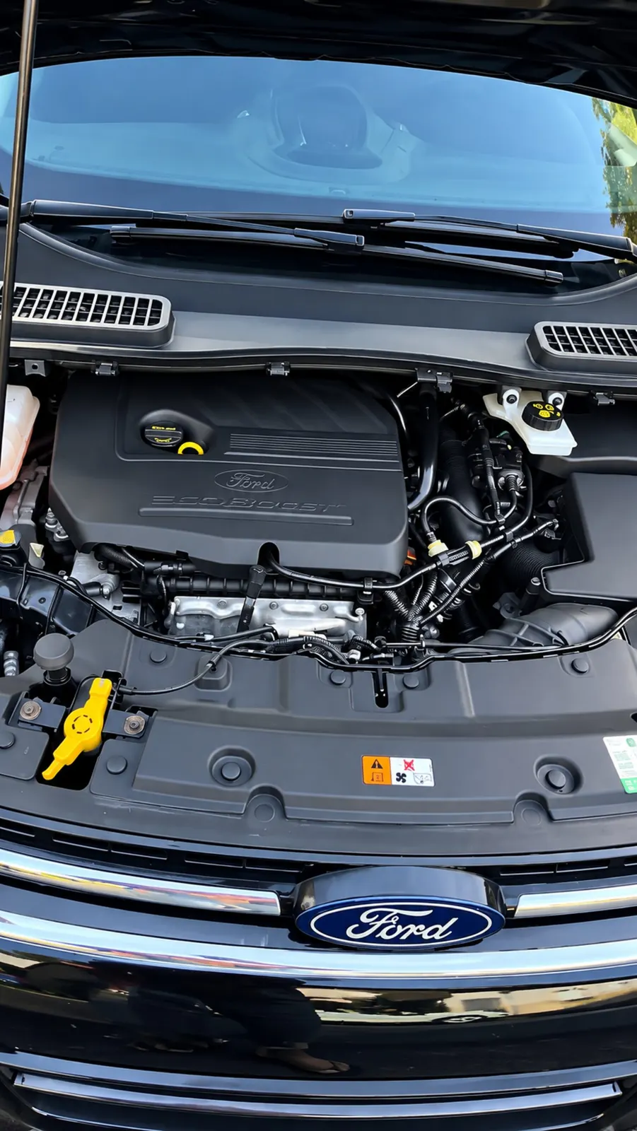 Photo 3/3 — Photo de l'annonce : FORD KUGA TITANIUM – 1.5 EcoBoost — Mamoudzou (Véhicules)