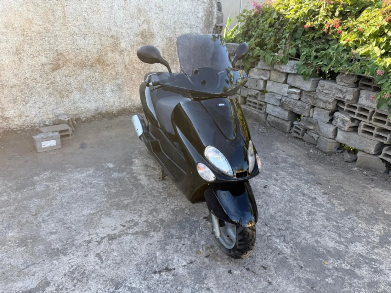 Photo 3/3 — Photo de l'annonce : Scooter MBK 125cm3 — Mamoudzou (Véhicules)