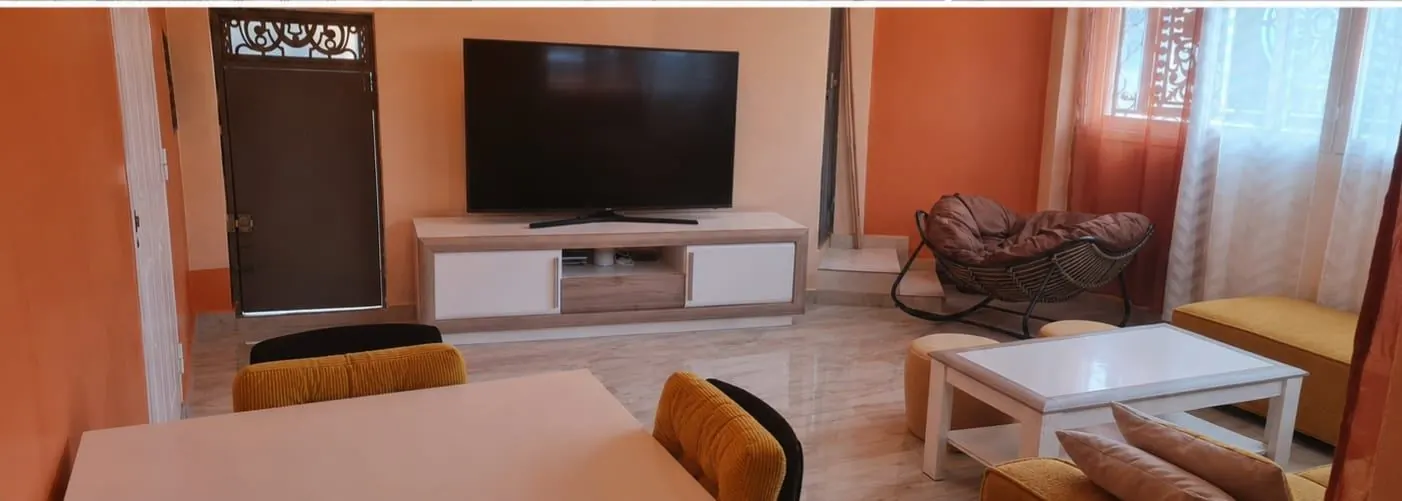 Photo 2/3 — Photo de l'annonce : Loue t2 — Koungou · Majicavo-Koropa (Immobilier)