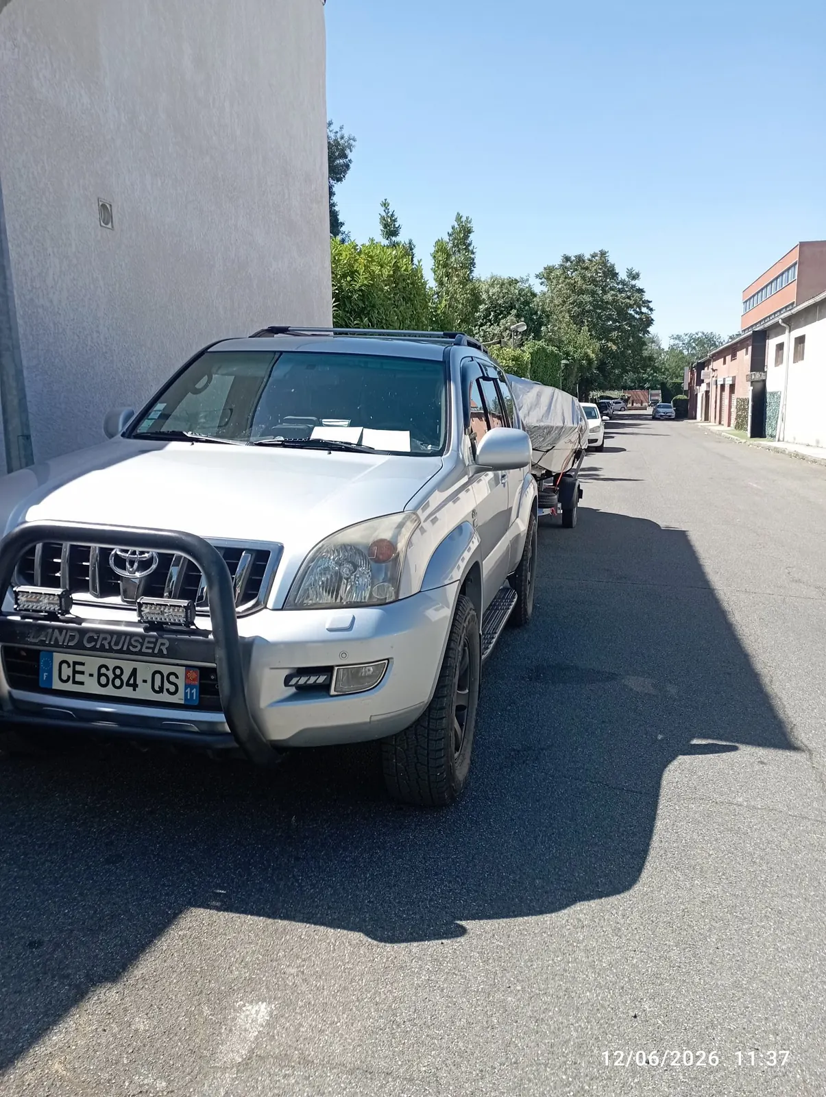 Photo 2/3 — Photo de l'annonce : Land cruiser 120 — Dzaoudzi (Véhicules)
