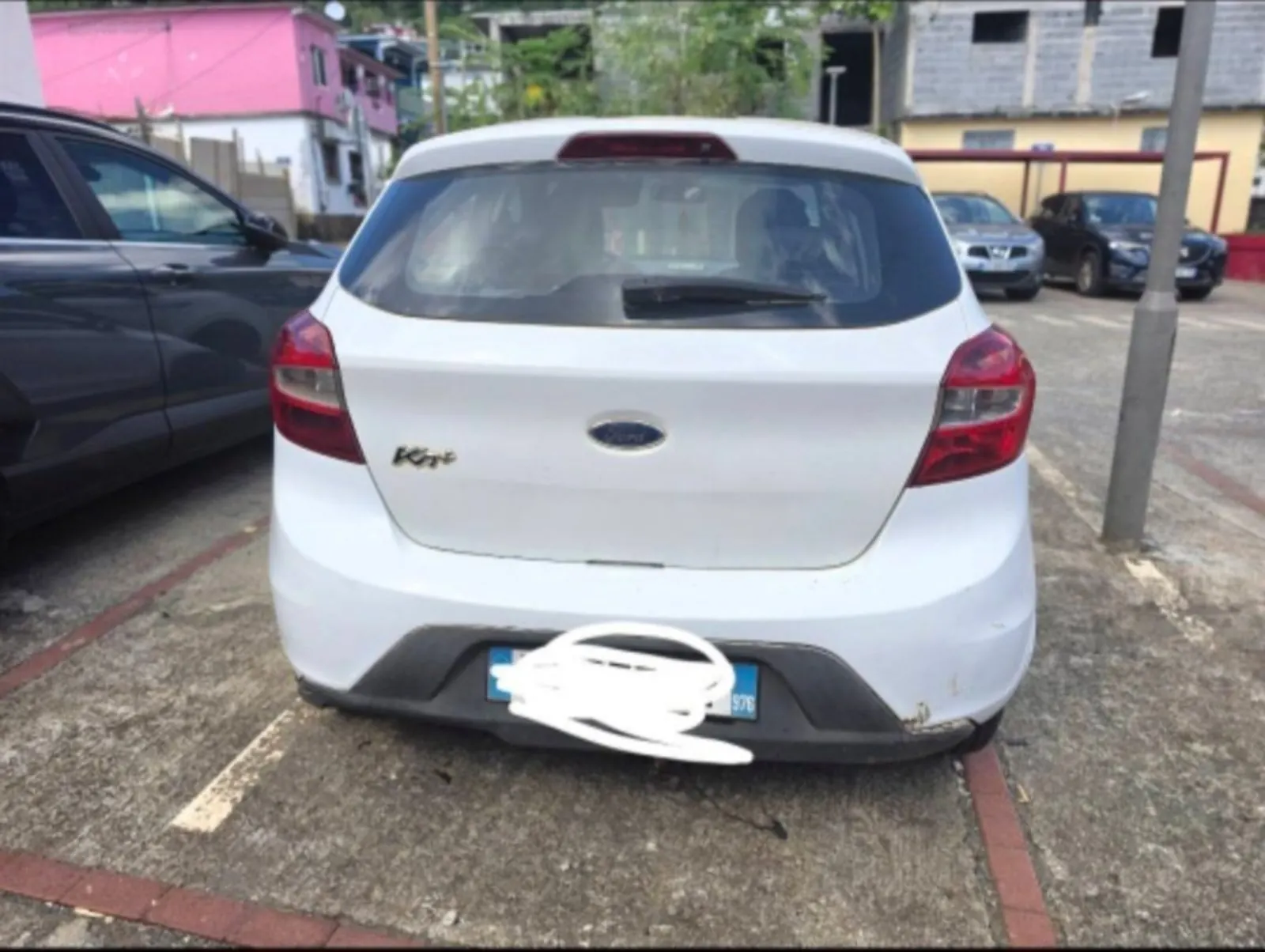 Photo 3/3 — Photo de l'annonce : Ford KA + — Mtsamboro (Véhicules)