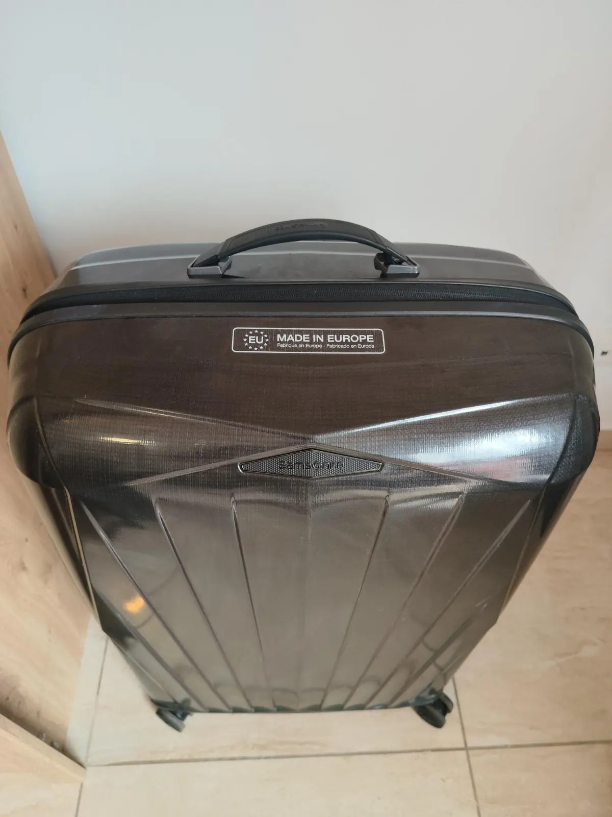 Photo 2/3 — Photo de l'annonce : VALISE SAMSONITE 75 CM 4 ROUES ETAT NEUF — Mamoudzou · Kawéni (Mode)