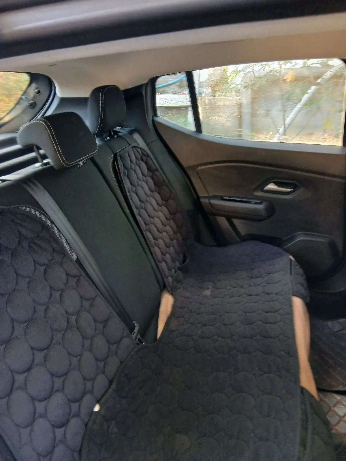 Photo 2/3 — Photo de l'annonce : Dacia sandero — Sada (Véhicules)