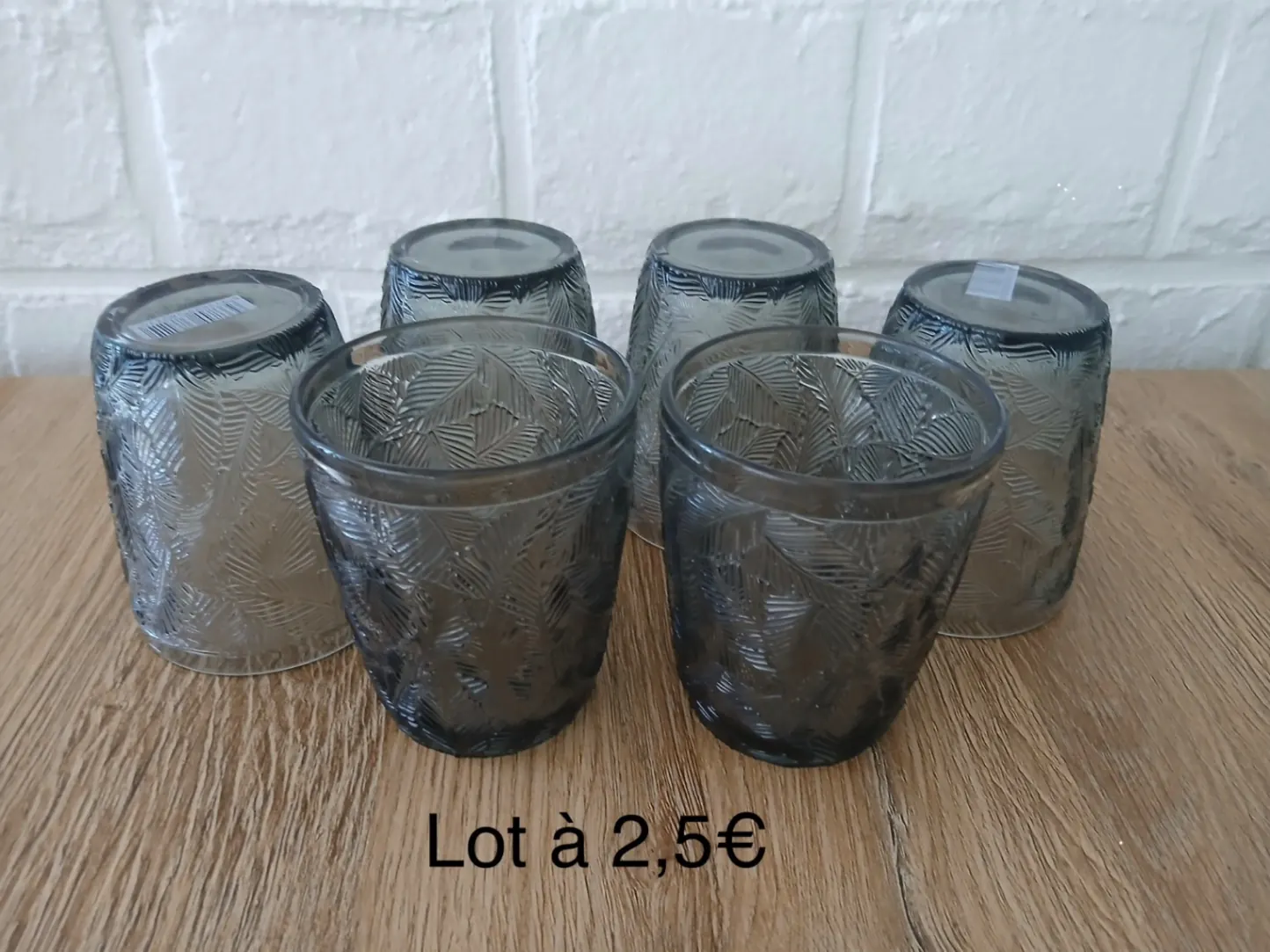 Photo 2/2 — Photo de l'annonce : Théière, cafetière, presse agrumes et verres — Mamoudzou · Centre (Maison)