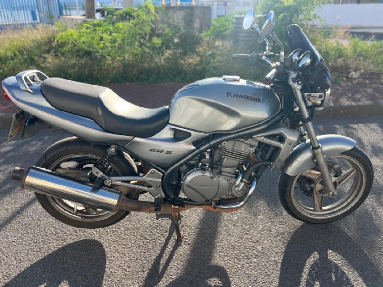 Photo 2/3 — Photo de l'annonce : Moto Kawazaki — Dzaoudzi · Dzaoudzi-Rocher (Véhicules)