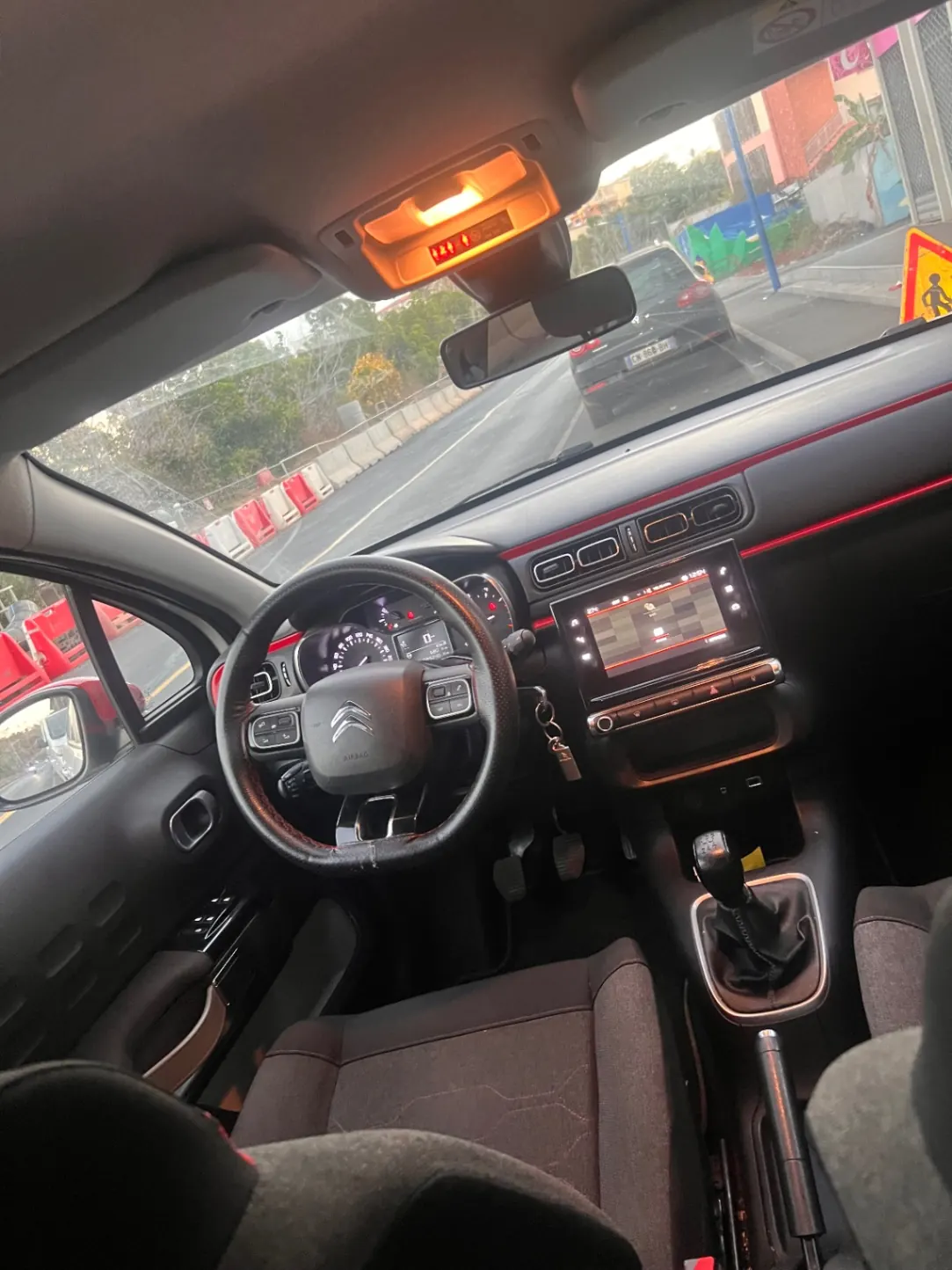 Photo 2/3 — Photo de l'annonce : citroën c3 — Mamoudzou · Centre (Véhicules)