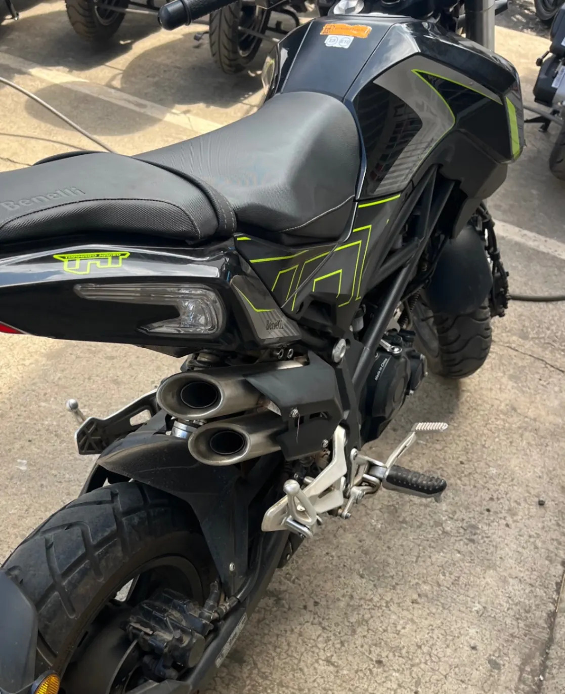 Photo 3/3 — Photo de l'annonce : À VENDRE – Benelli TNT 125 – 1re main — Mamoudzou (Véhicules)
