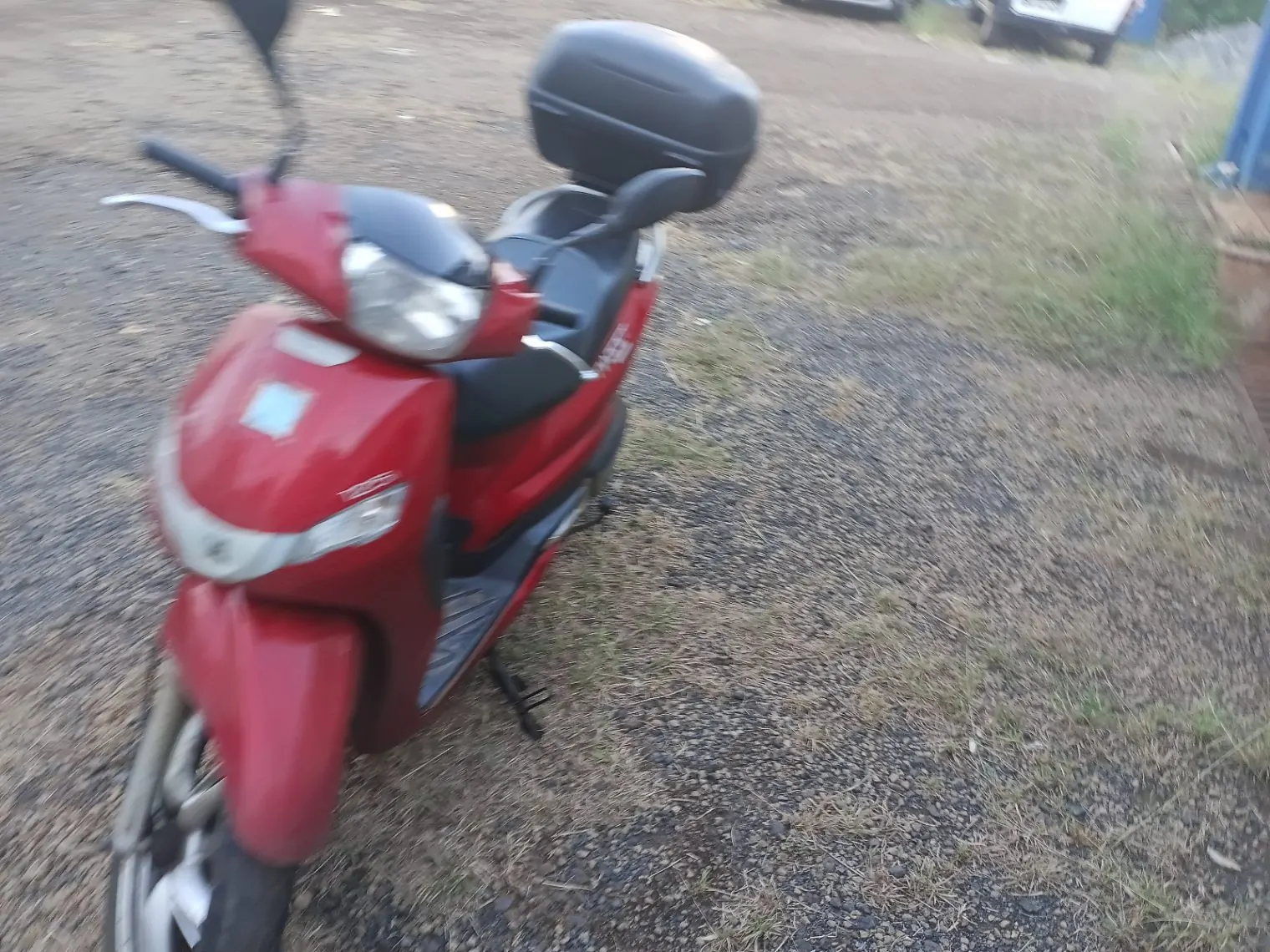 Photo 2/3 — Photo de l'annonce : Vends Scooter 125 Peugeot Tweet Bon état — Mamoudzou (Véhicules)