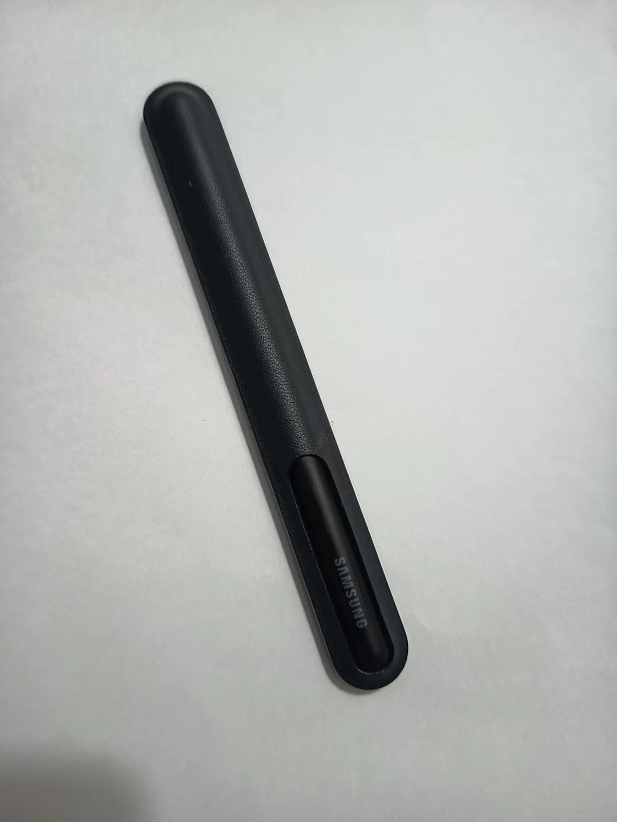 Photo 2/3 — Photo de l'annonce : Stylet Samsung S Pen Fold Edition — Mamoudzou (Multimédia)